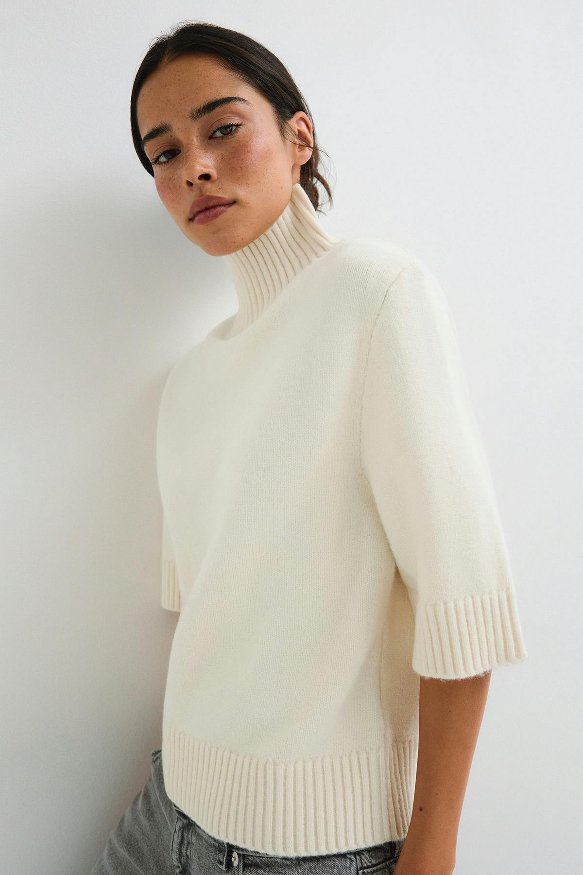 Short sleeve knitted polo top - Gardenia