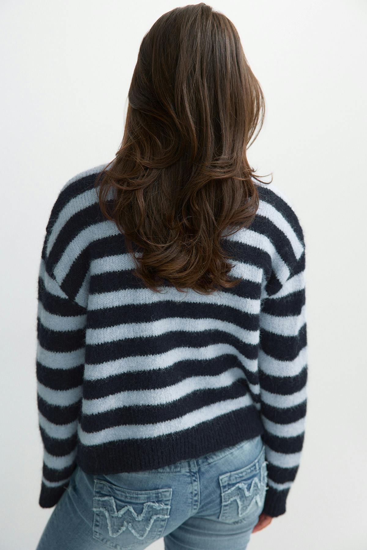 Y knitted crew neck sweater - Blue stripe