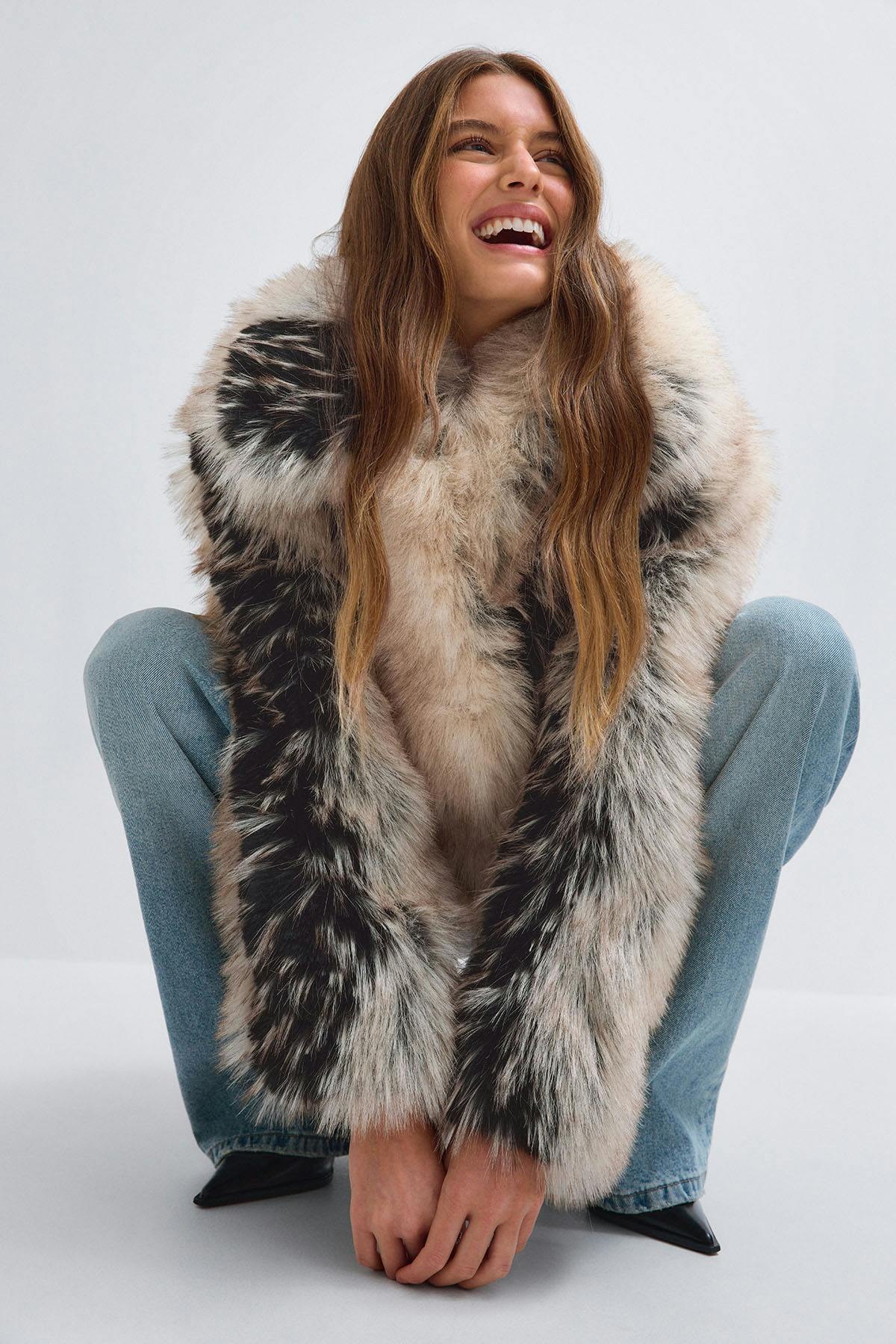 Faux fur short jacket - Marron foncé