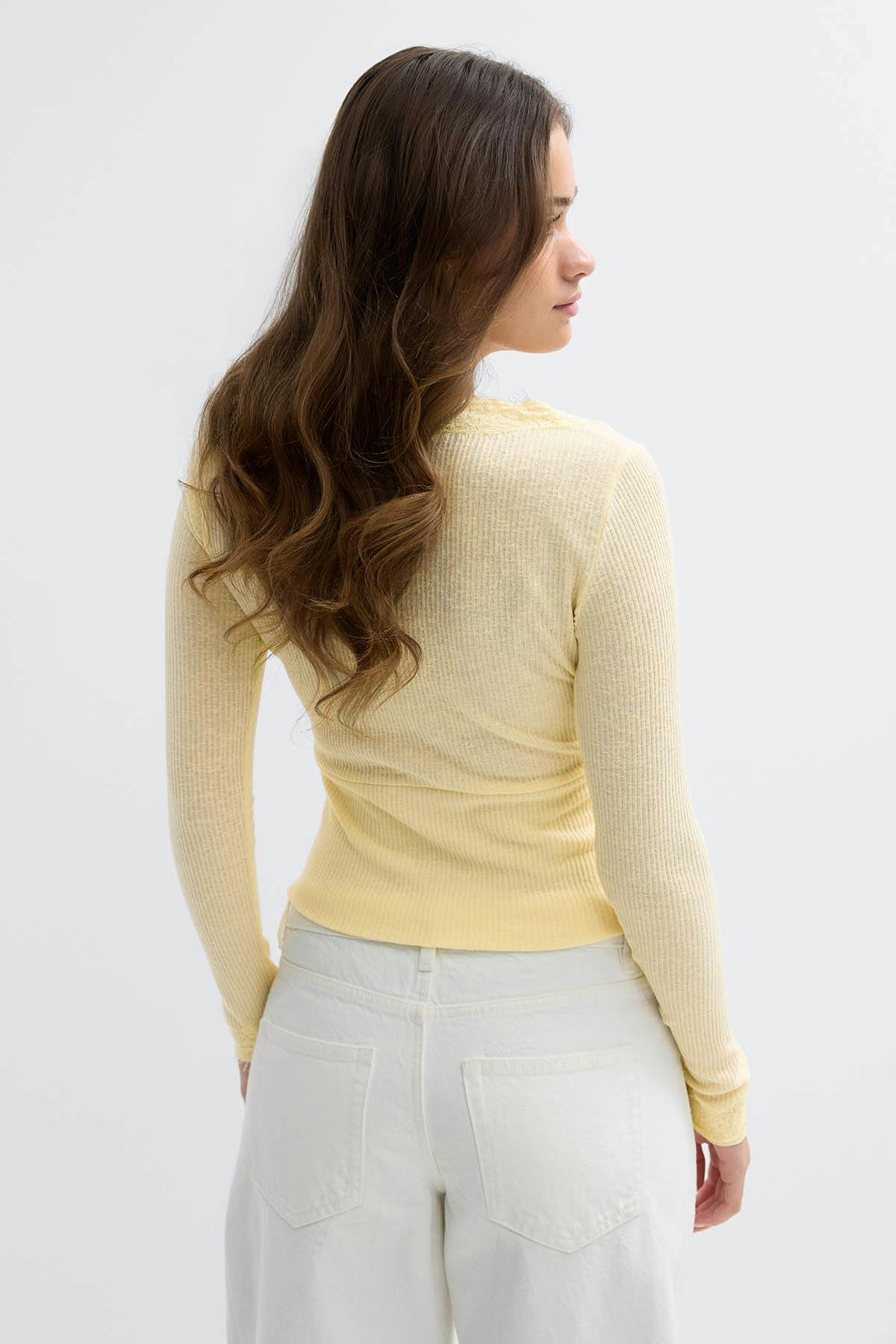 Lace detail button top - Afterglow