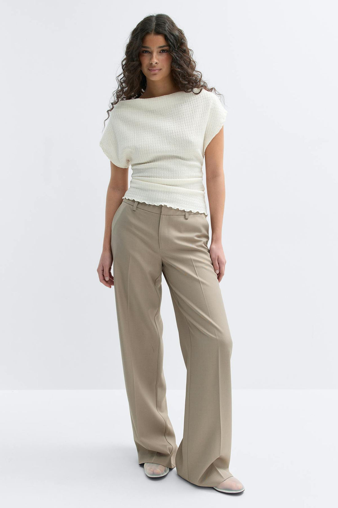 Lacing back top - Gardenia
