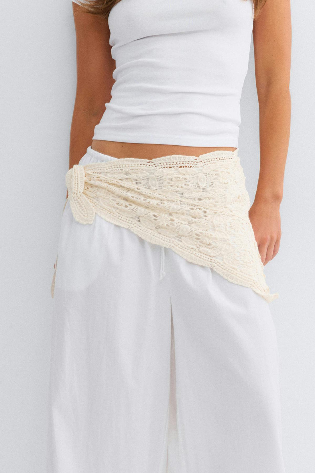 Crochet hip scarf - Blanc cassé