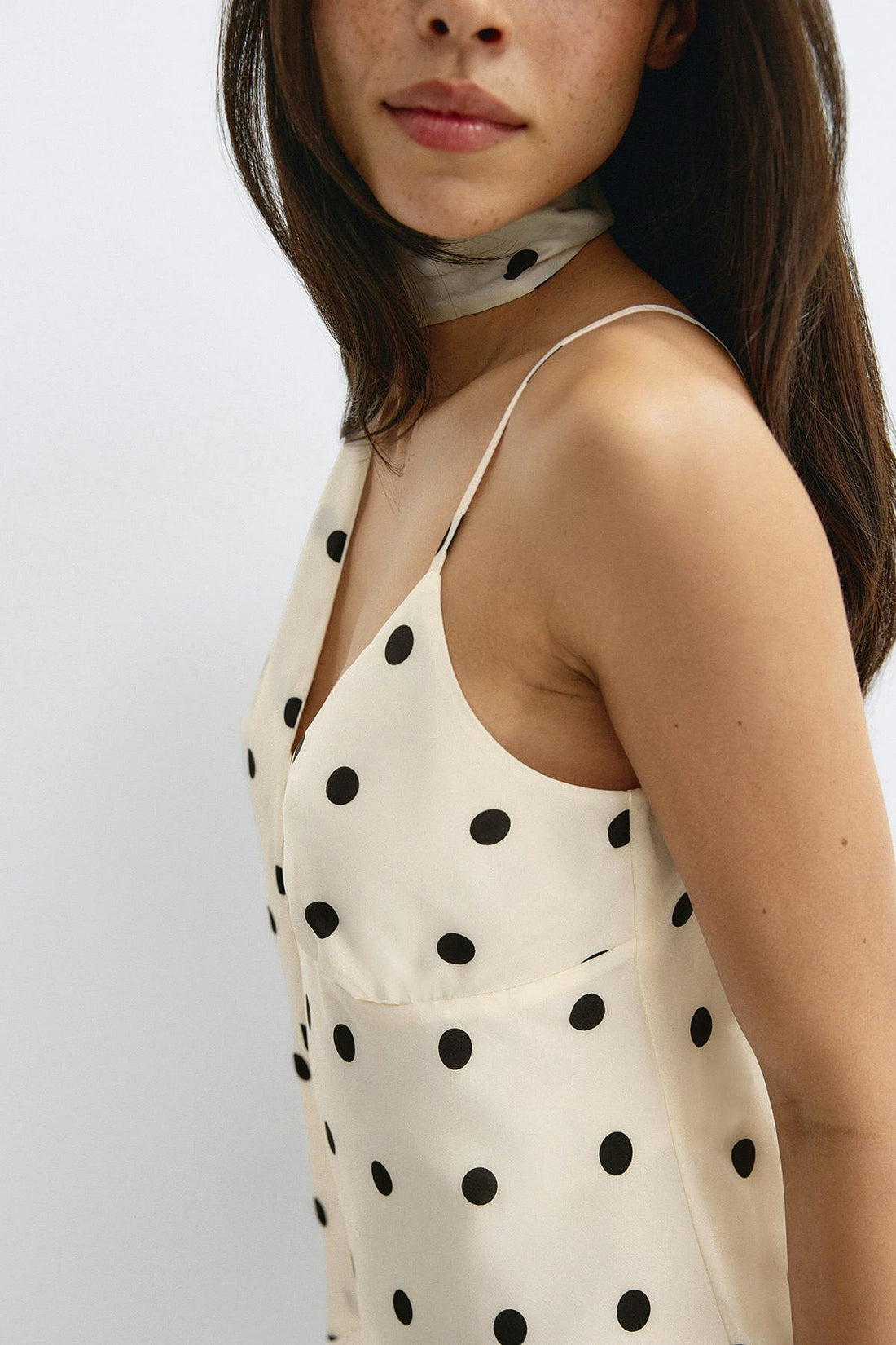 Satin scarf singlet - Black dot
