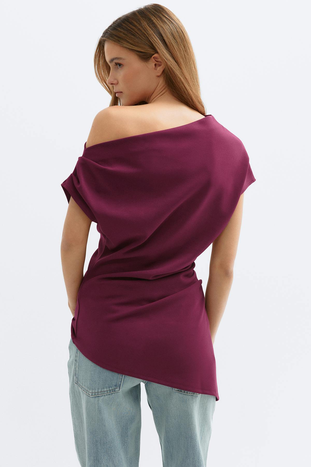 Asymmetric pleated top - Rhododendron