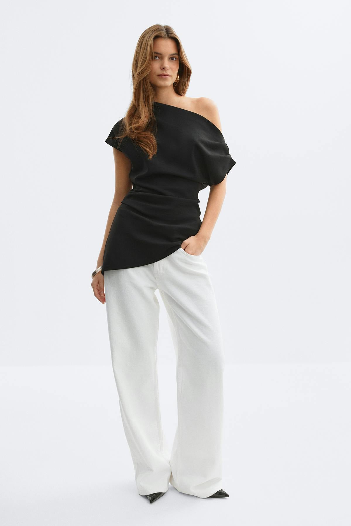 Asymmetric pleated top - Noir