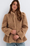 Peplum pile jacket - Almond spot aop