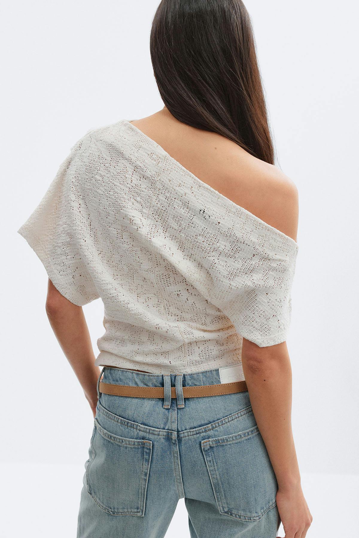 Lace dropped shoulder top - Ecru