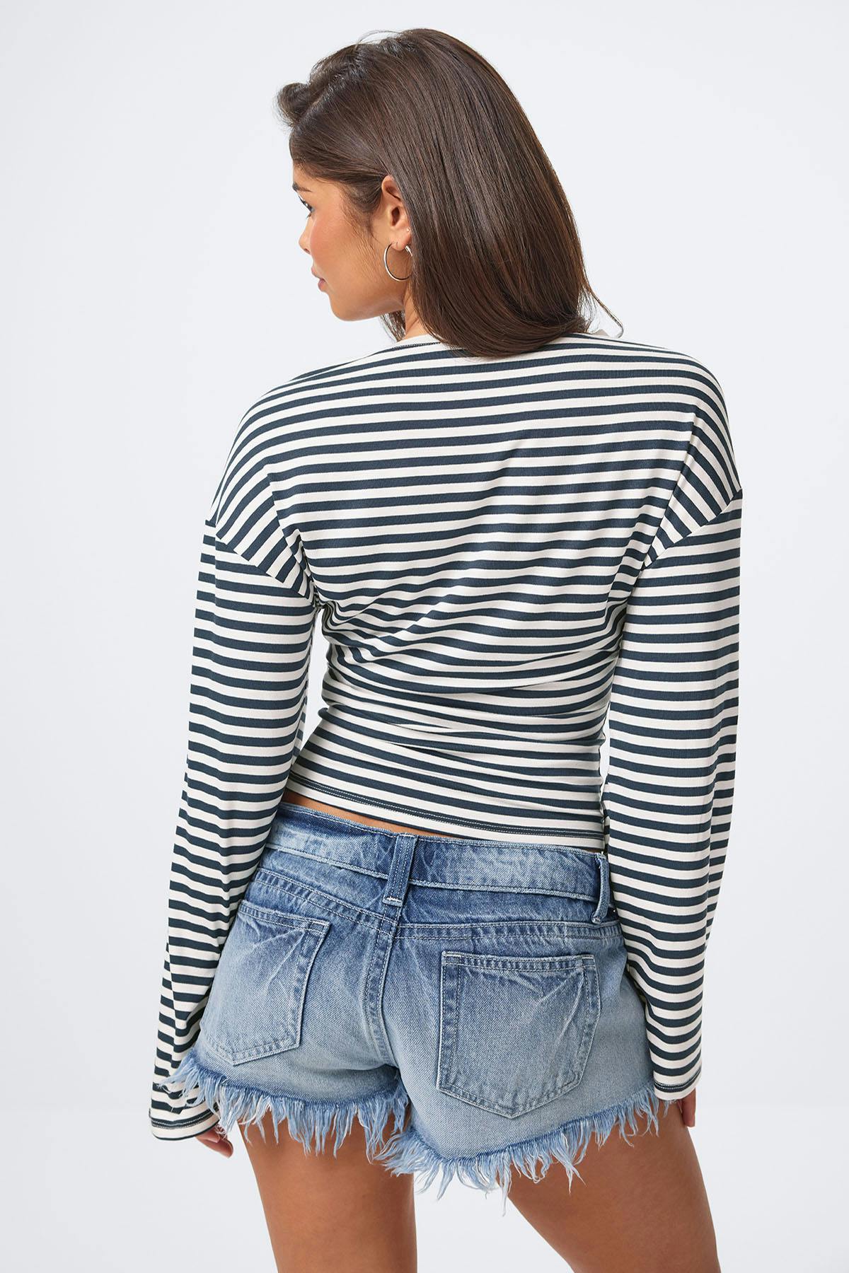 14+ fitted long sleeve top - Blue stripe