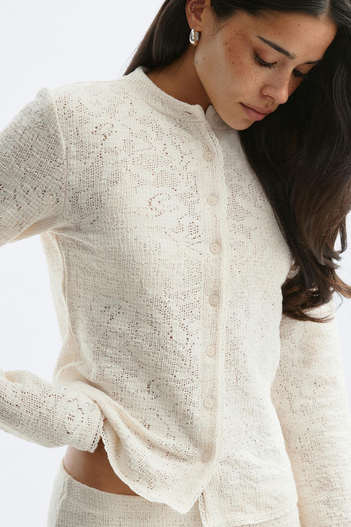 Lace top - Java