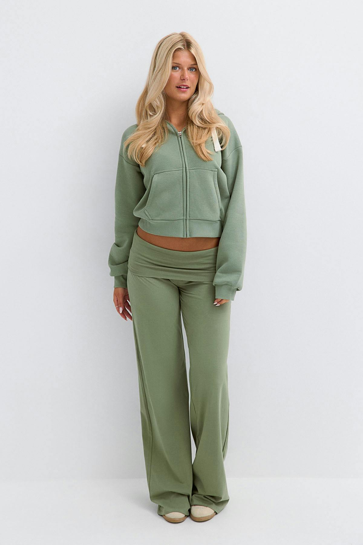 14+ coral baggy yoga pants - Flan