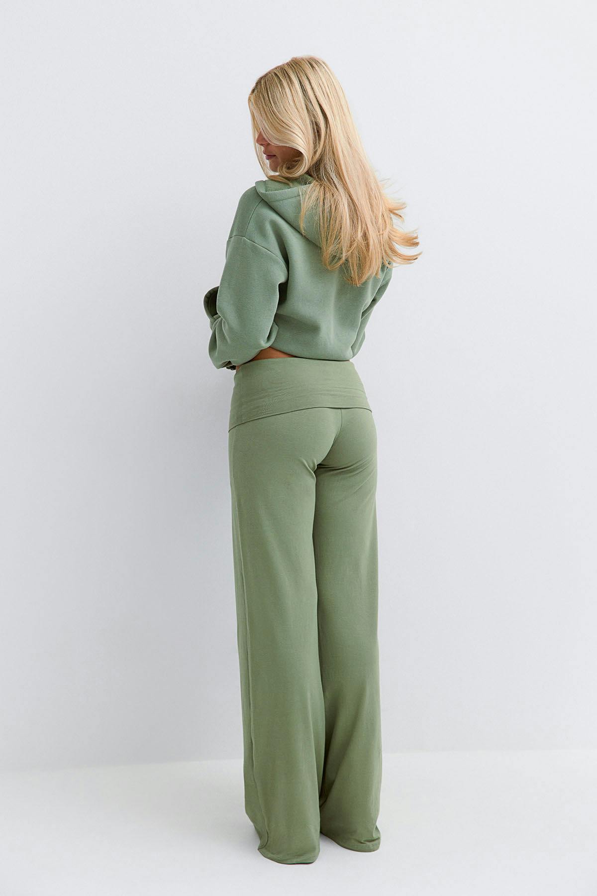 14+ coral baggy yoga pants - Flan