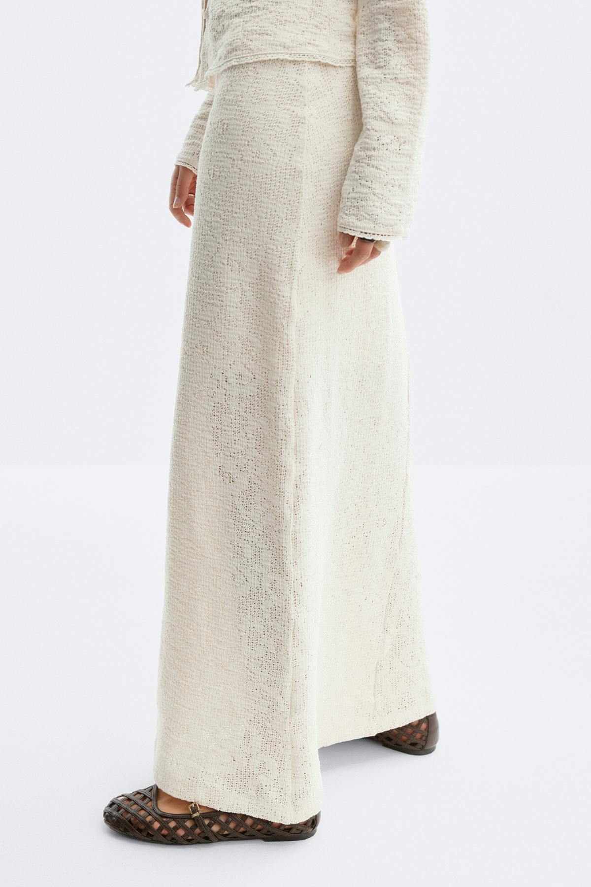 Lace maxi skirt - Endless sky