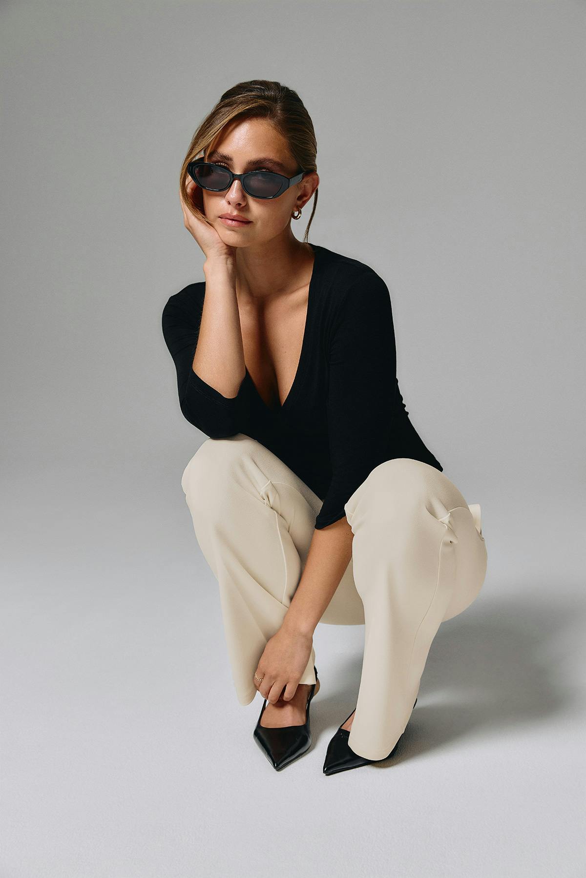Low waist straight trousers - Tofu