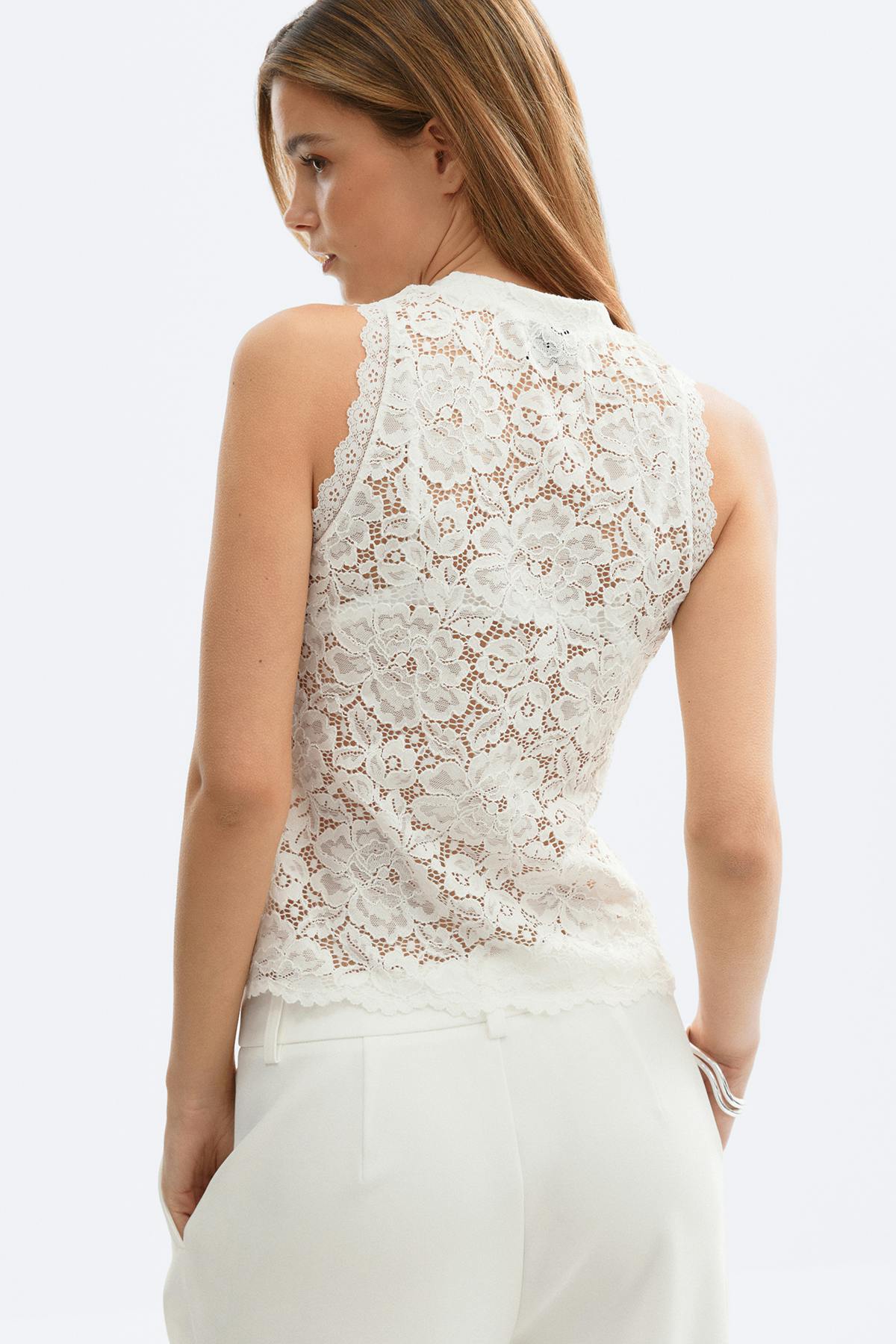 Sleeveless lace top - Creme