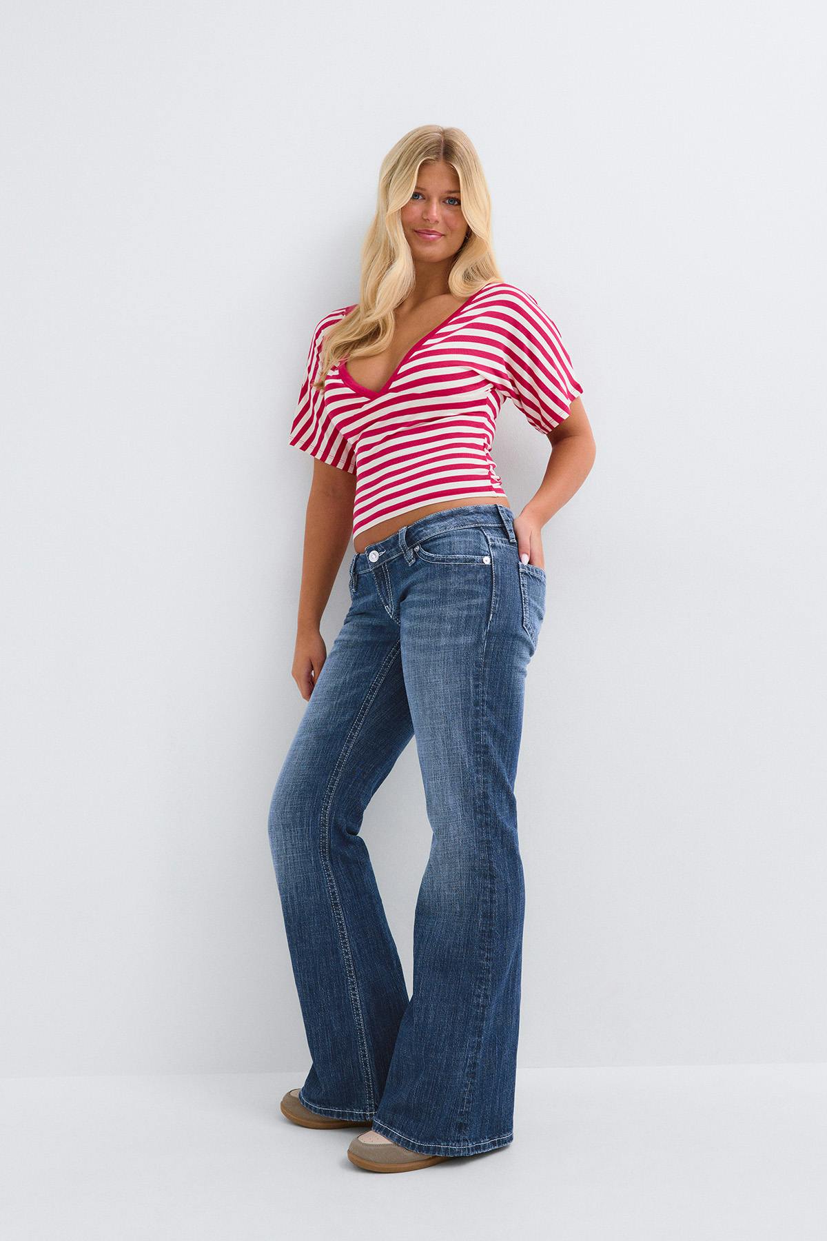 14+ for real low loose jeans - Mid blue