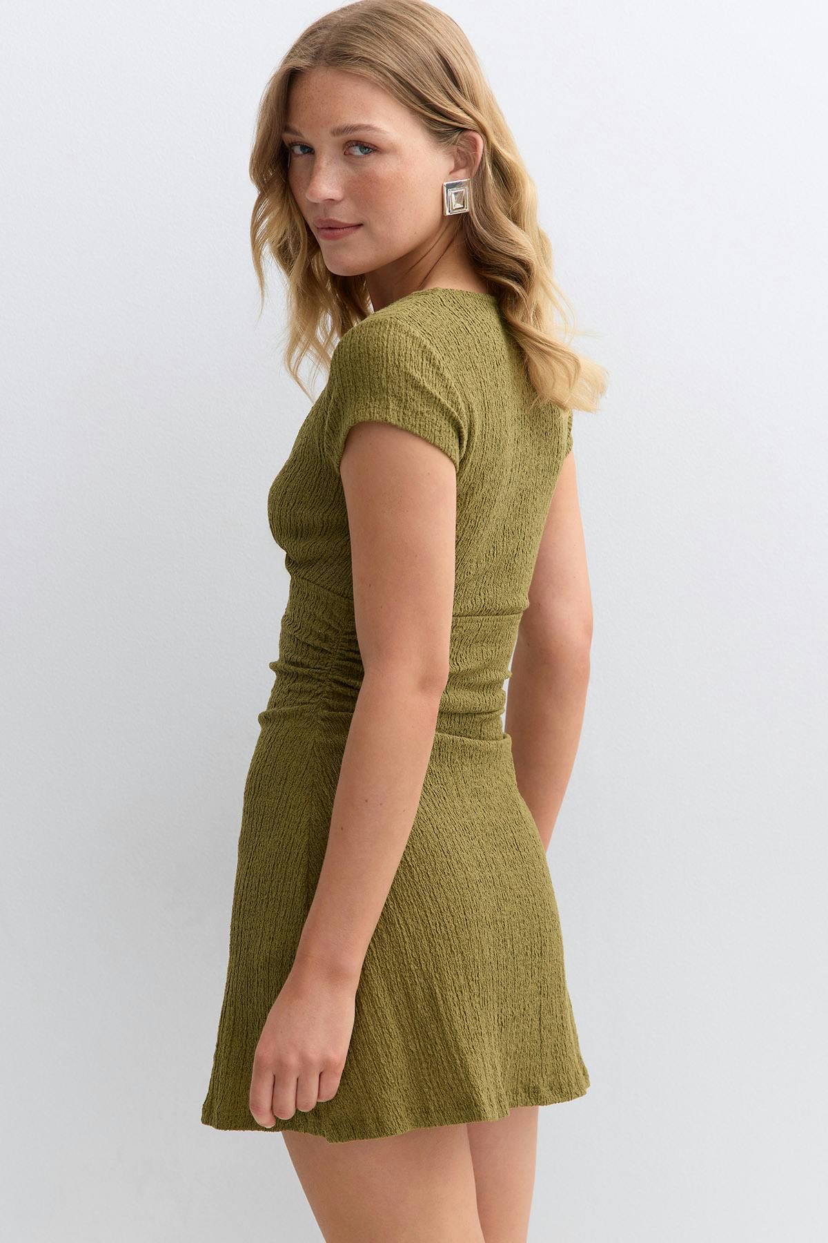 Textured mini dress - Brook green