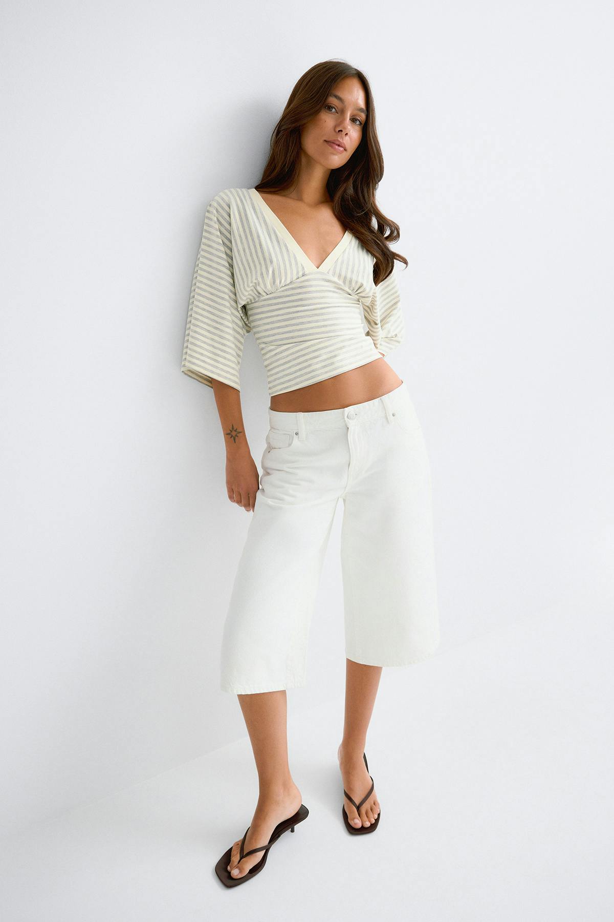 V-neck wide sleeve top - Afterglow