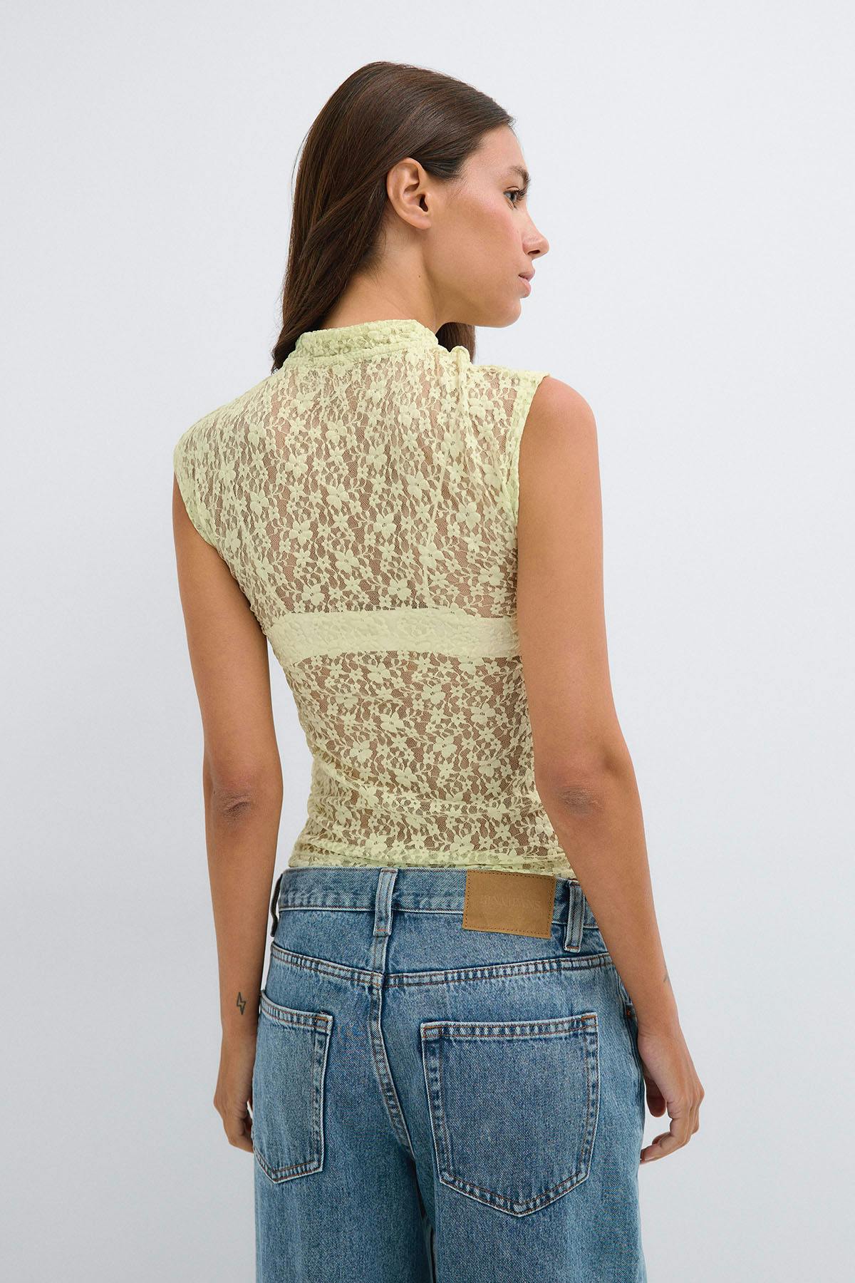 Mandarin lace top - Aloe wash