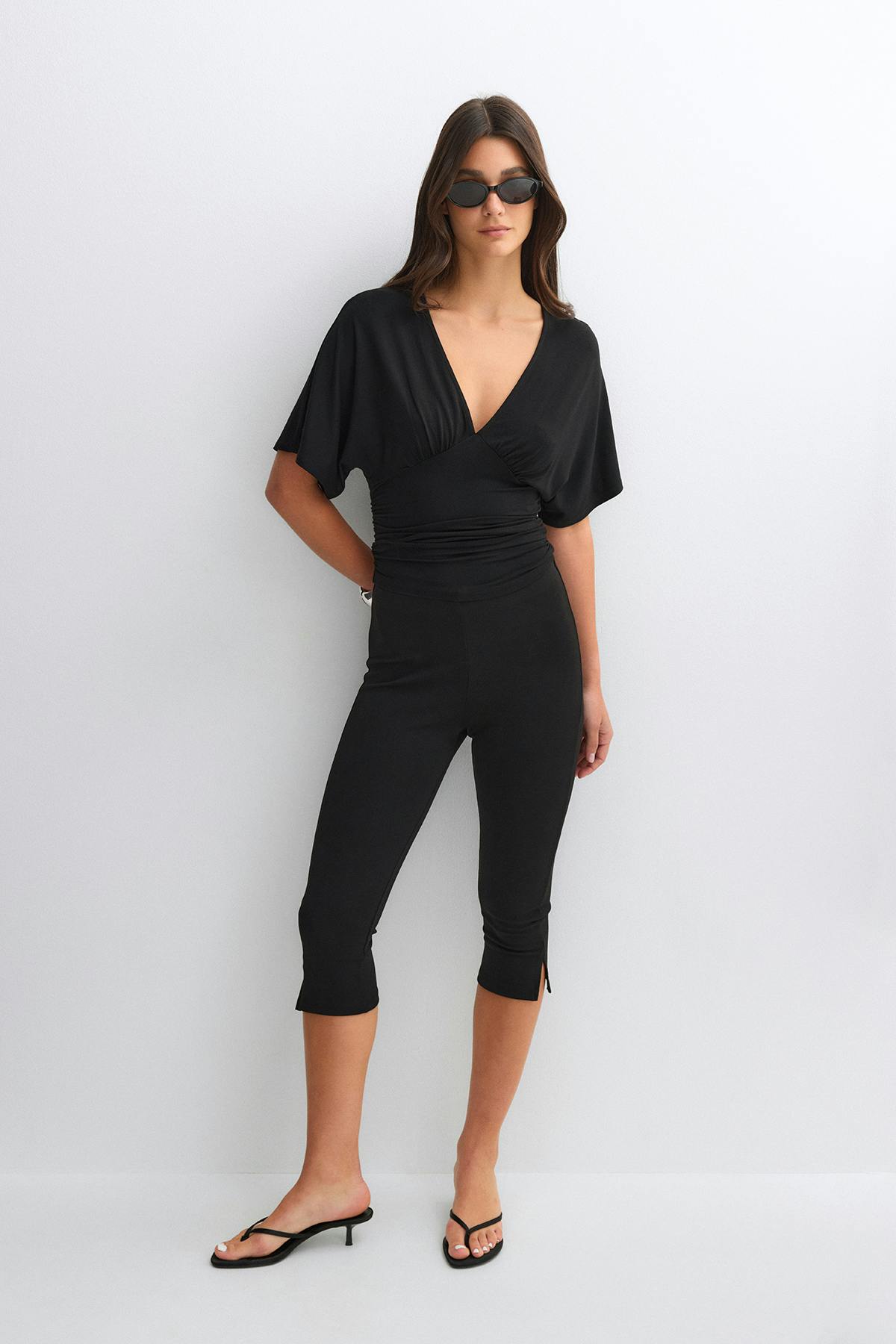 Shaped v-neck top - Aqua
