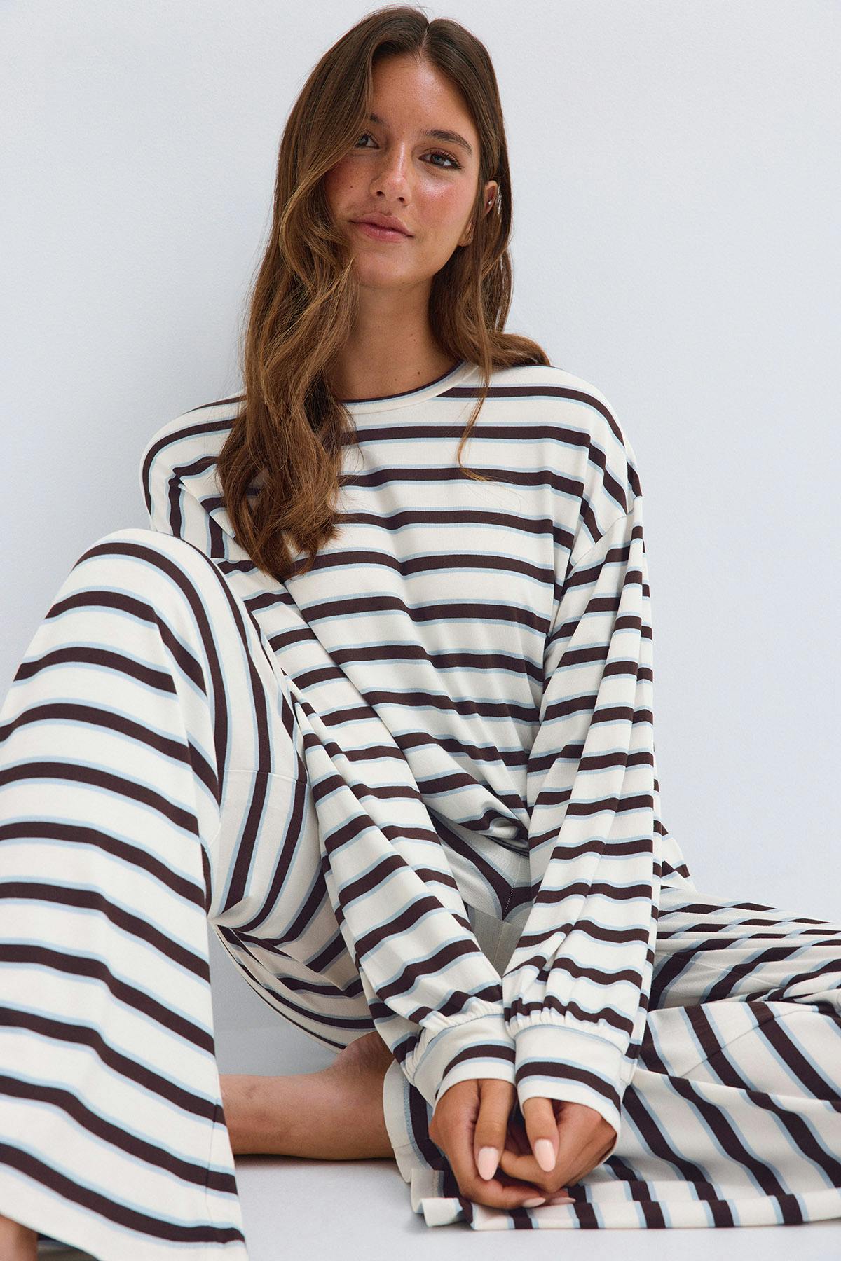 Oversized pyjamas top - Wine/stripe