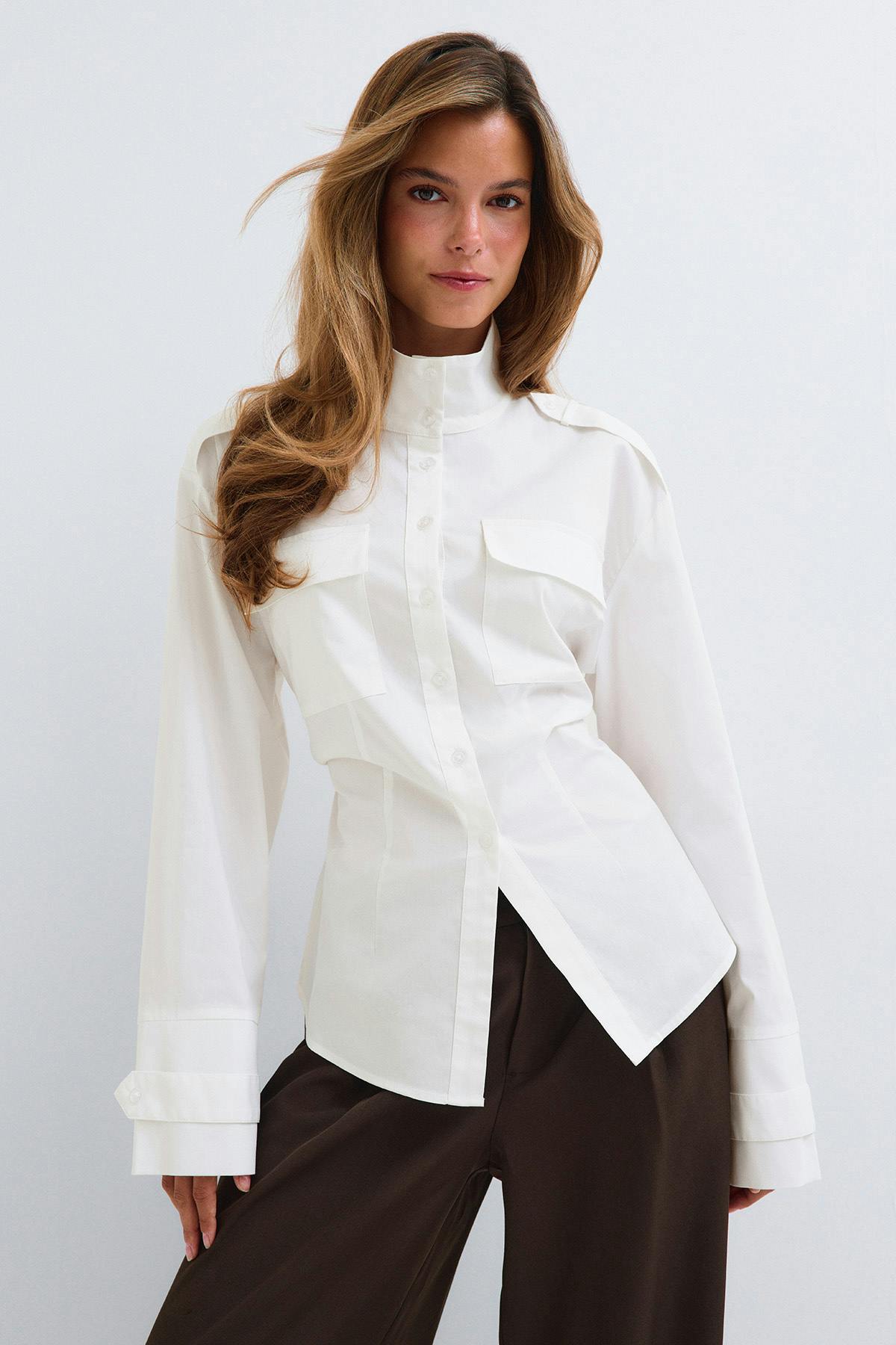 High neck shaped shirt - Blue/stripe
