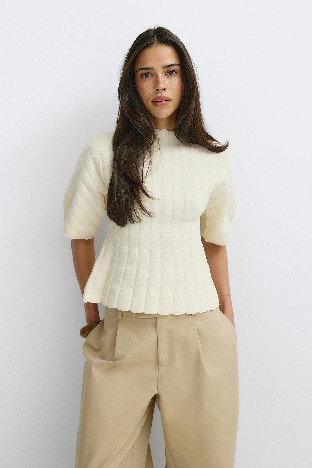 Shaped knitted top - Blanc cassé