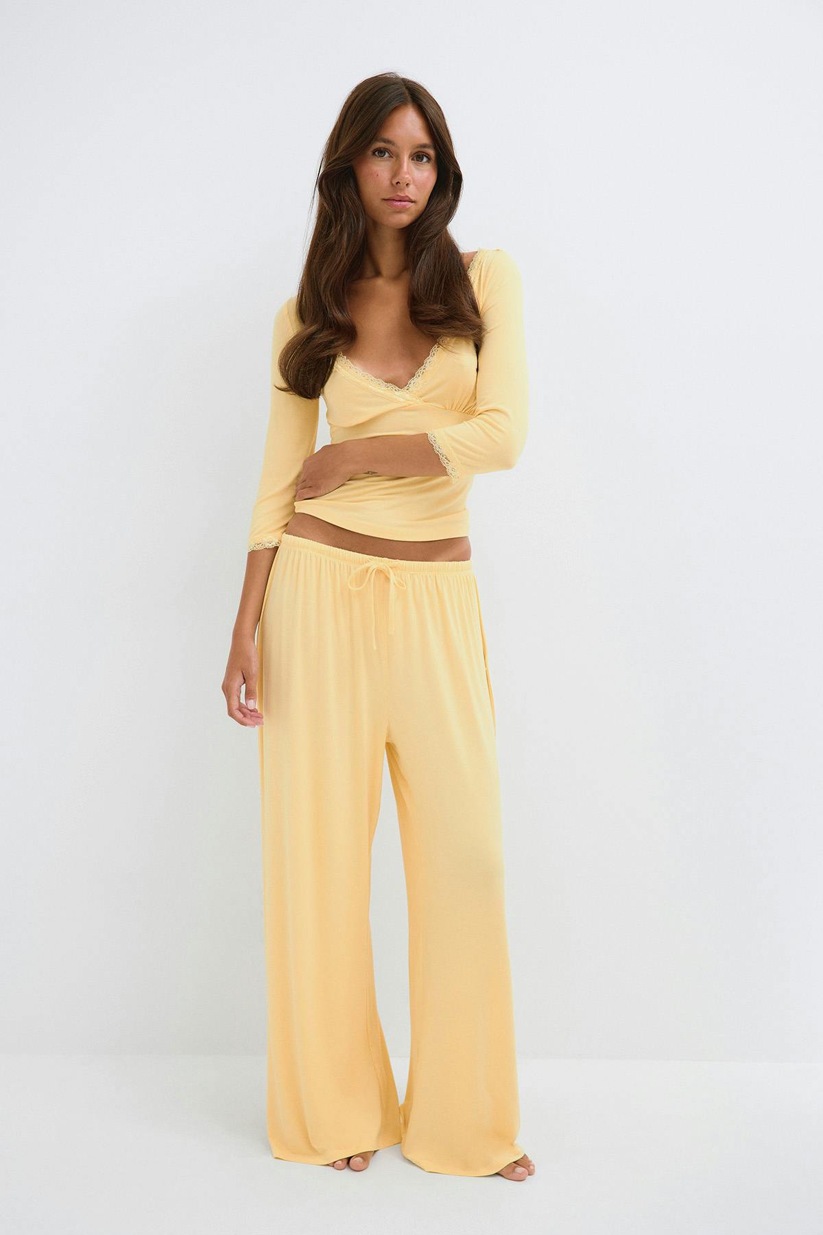 Wide loungewear trousers - Soft green