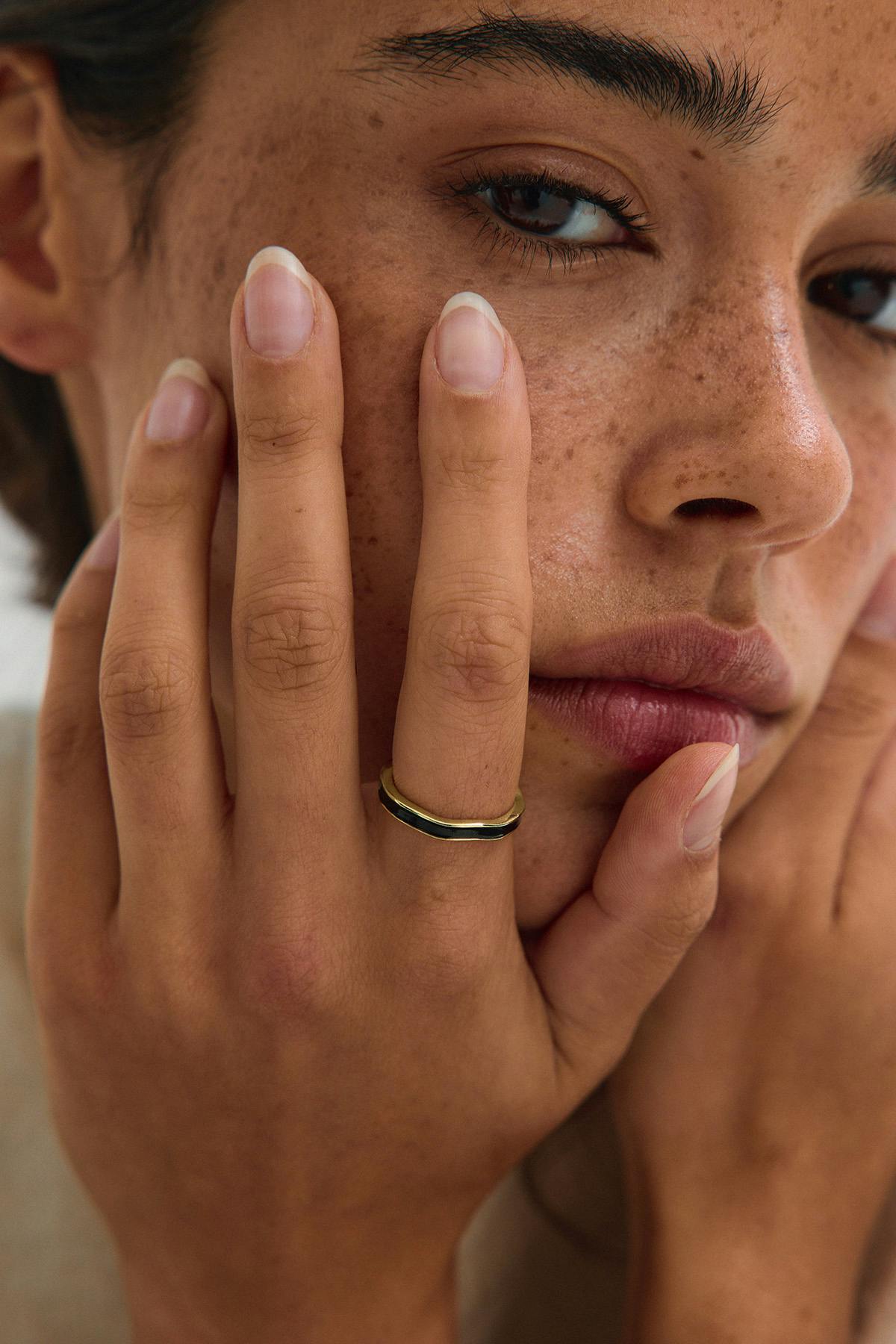 Wavy ring - Black/gold