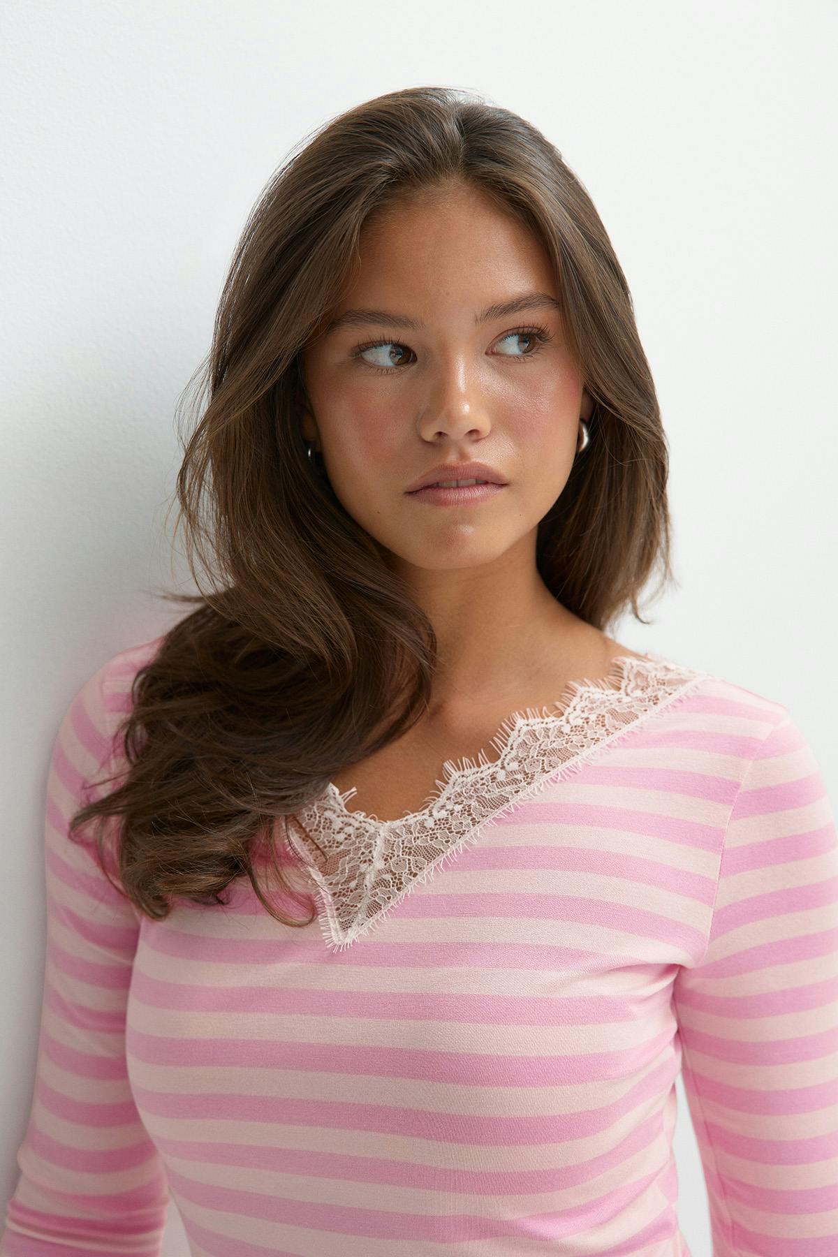 Y lace quarter sleeve top - Pink stripe