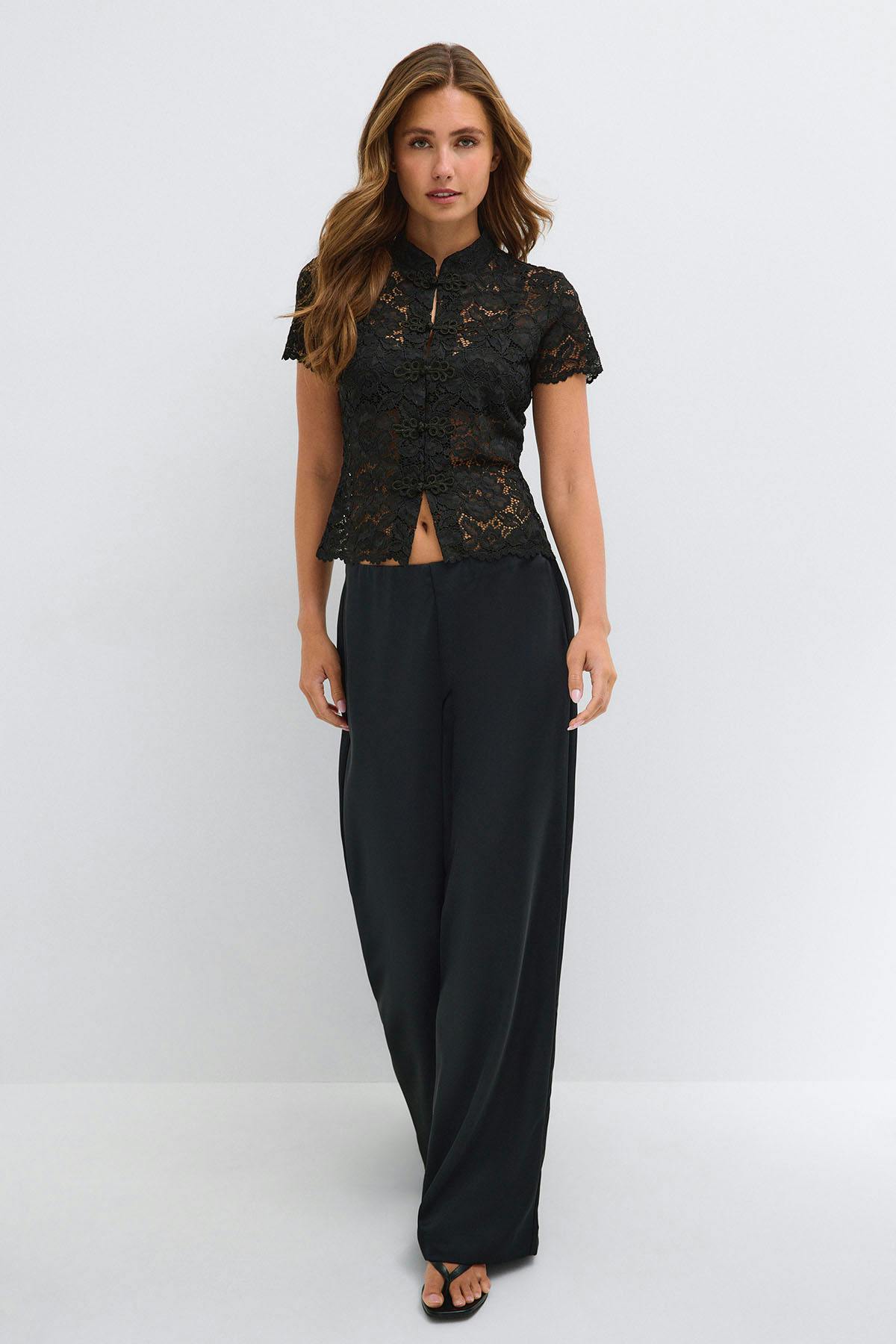 Mandarin collar lace top - Noir