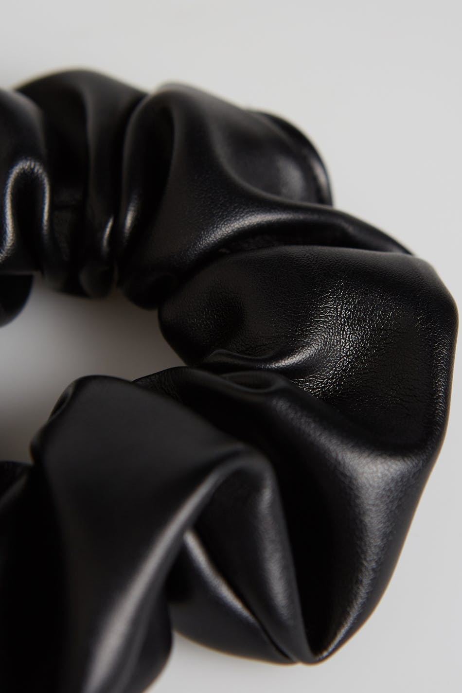 Emilia pu scrunchie - Noir