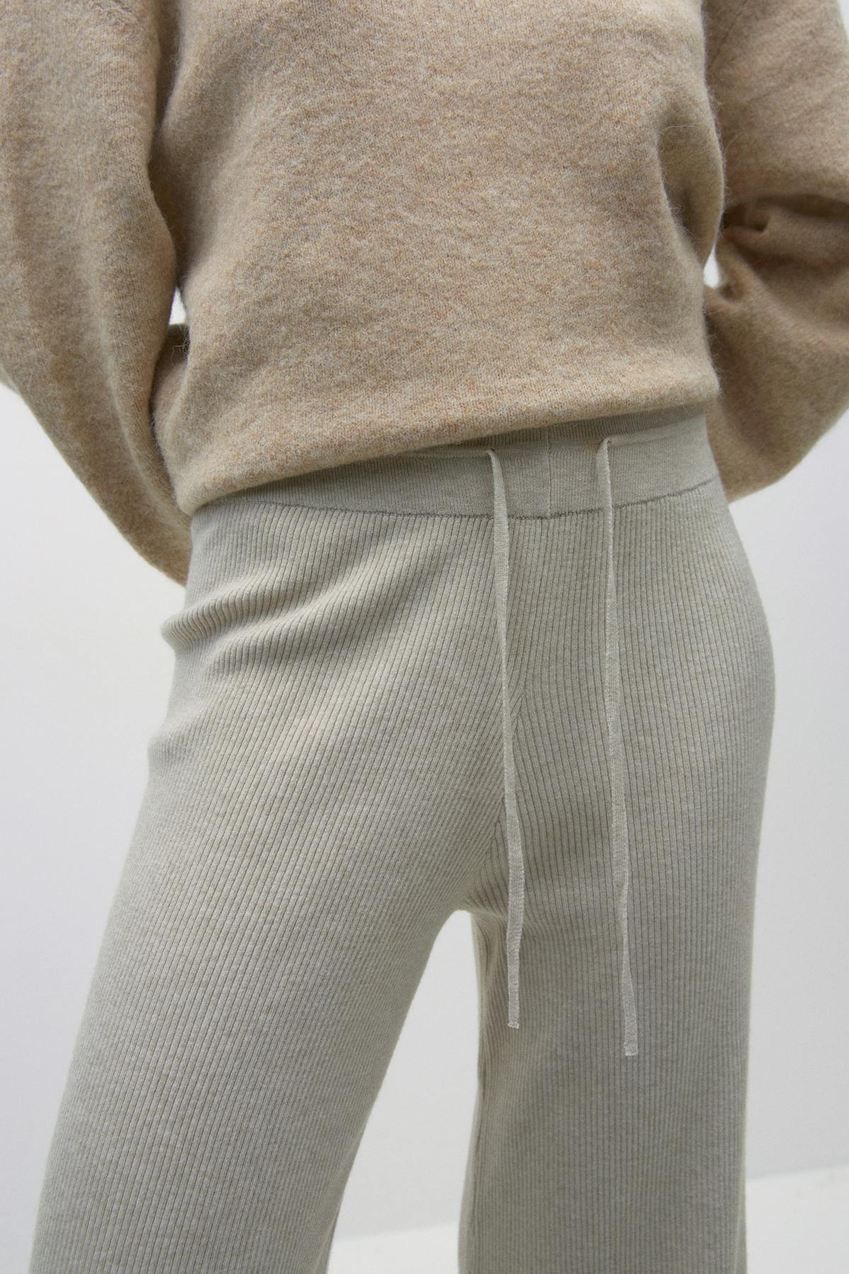 Knitted trousers - Beige melange